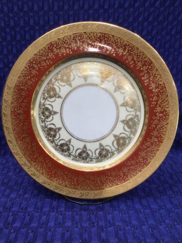 H&E SELB HEINRICH CO GOLD RIMMED RED CIRCLE GOLD DESIGN W/ WHITE CIRCLE CENTER