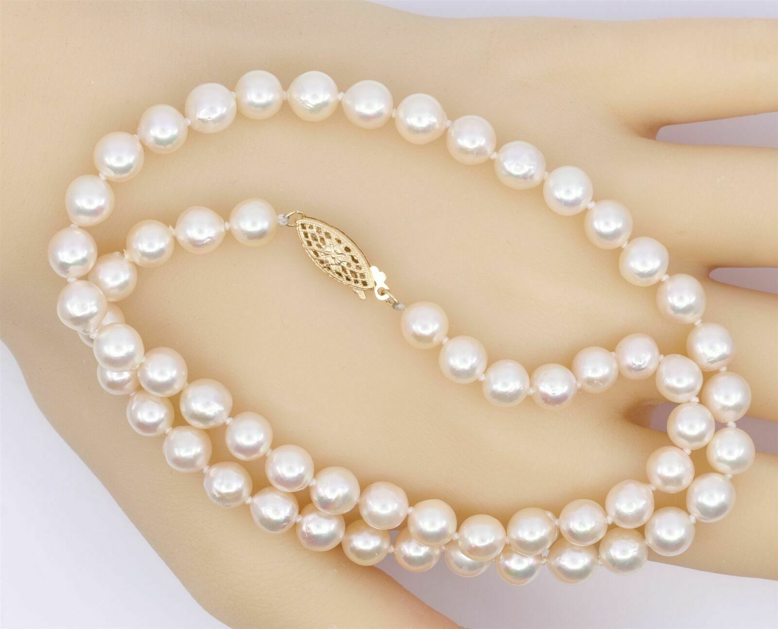 Estate 17 Inch Salt Water Cultured Pearl Necklace 14K Clasp 6.9mm